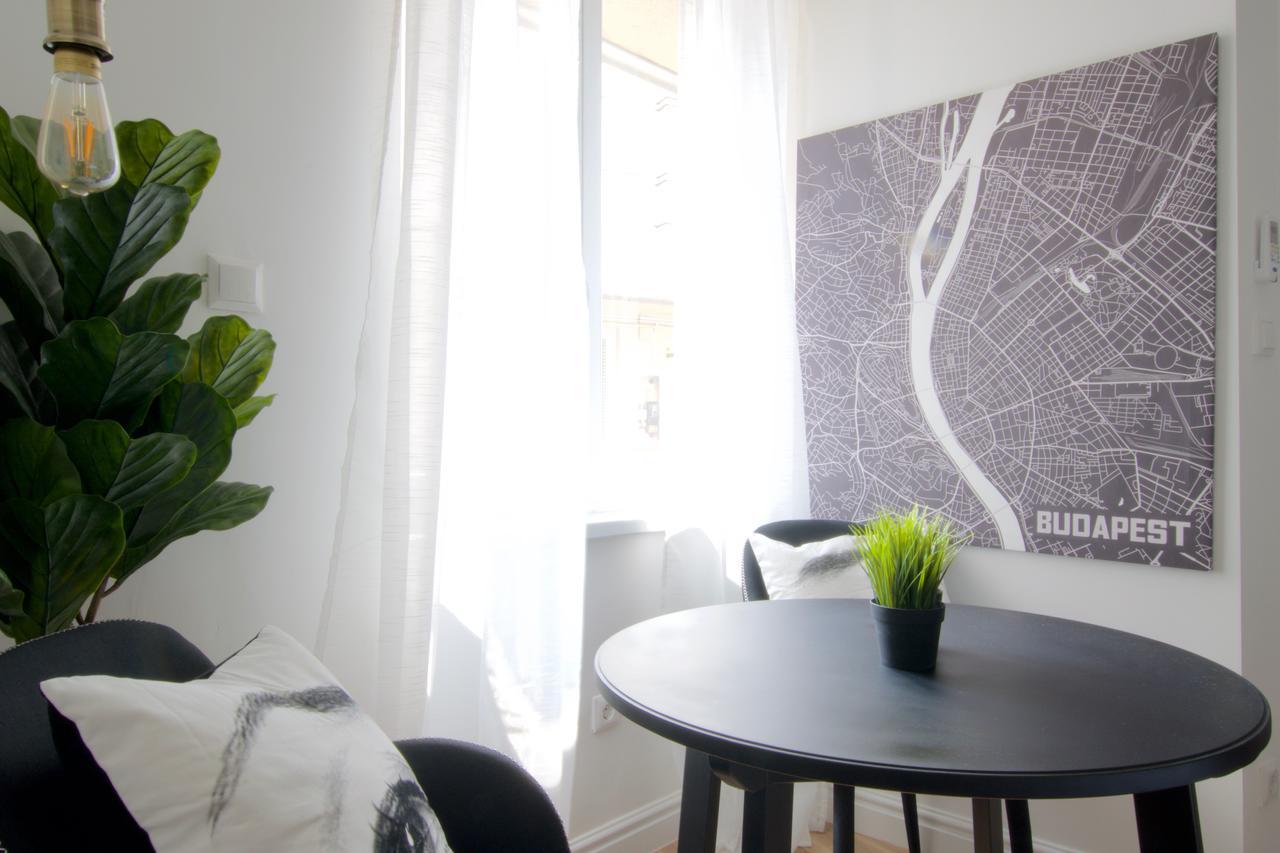 Luxury Apartment By Hi5 - Regiposta Budapest Ngoại thất bức ảnh